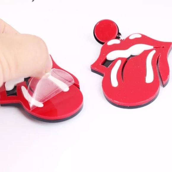 Earrings Red Lips Fashionable & Trendy! - Picture 3 of 3